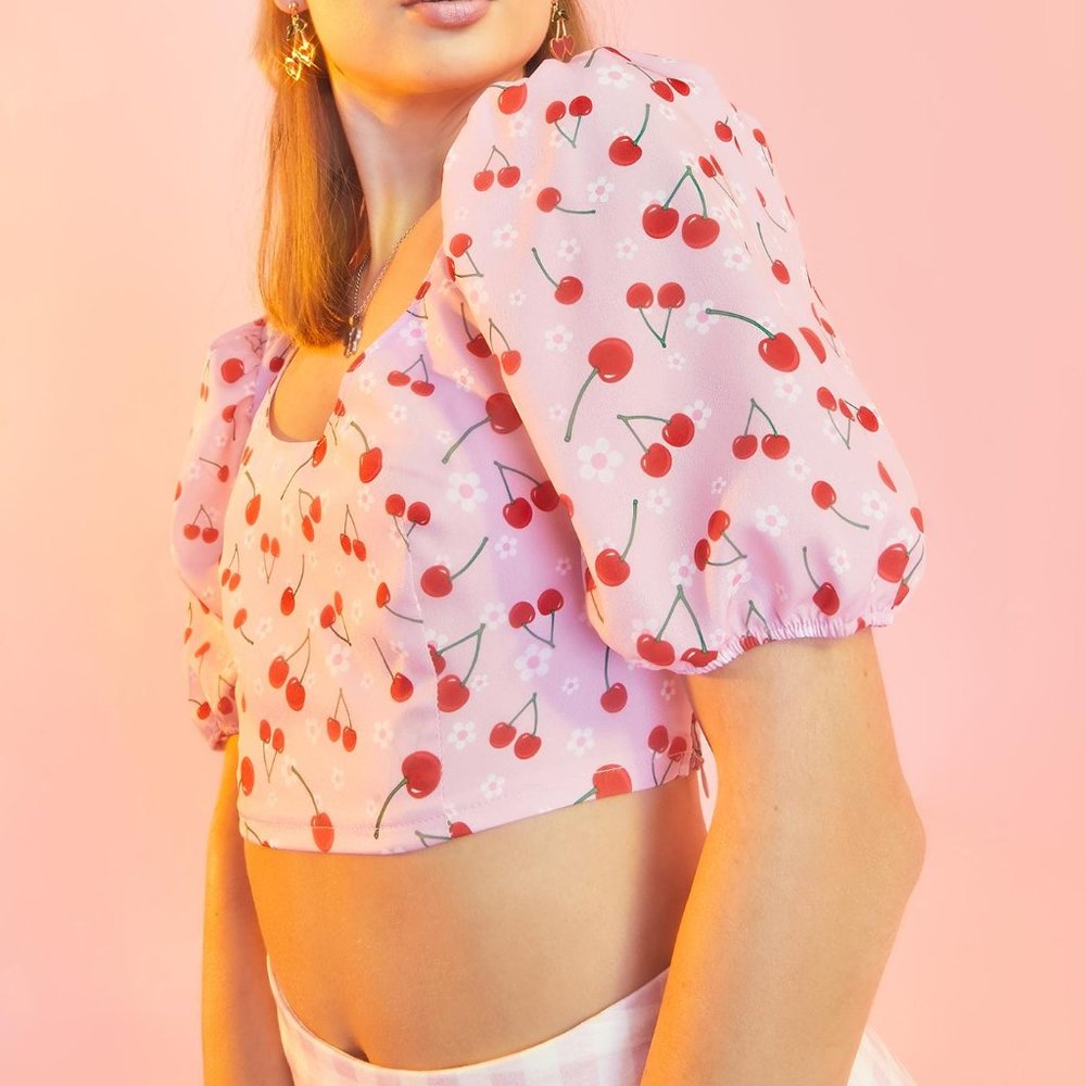 Dolls Kill Pink Cherry Crop Top, juniors X-LARGE